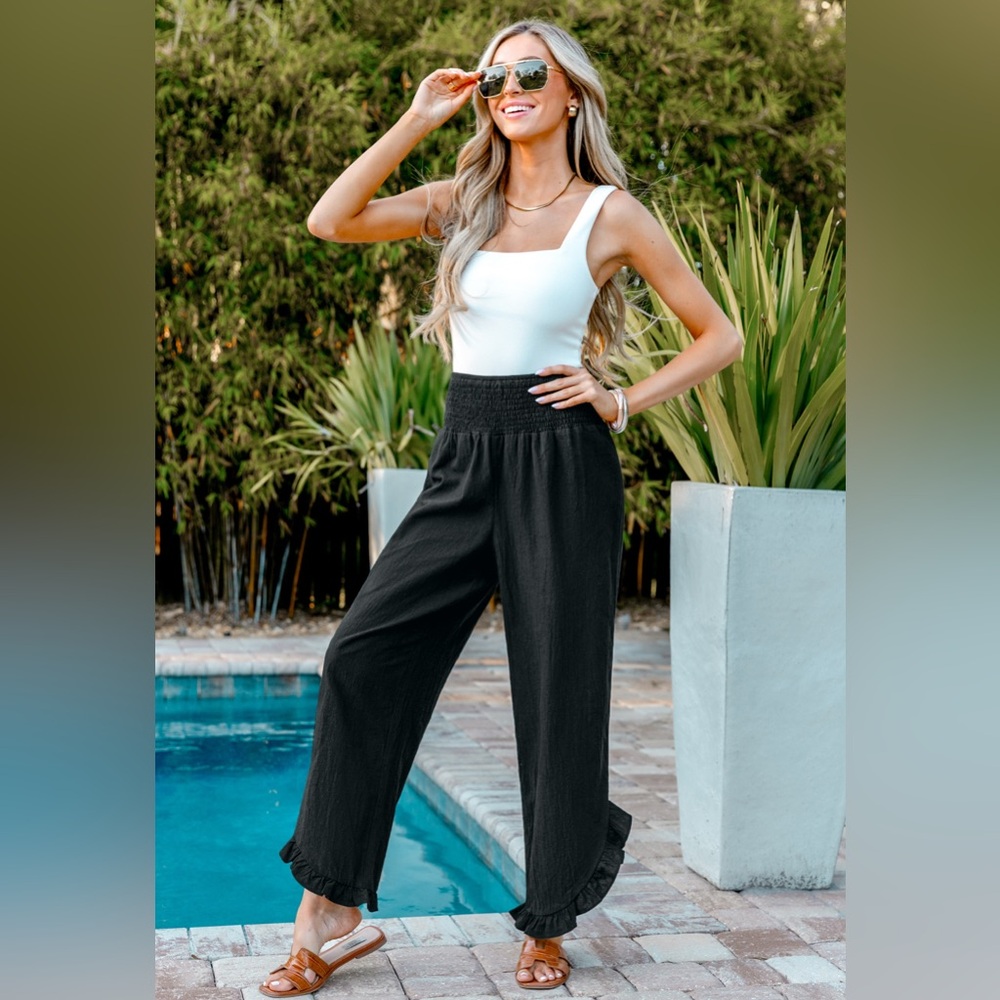 CUPSHE Black Straight Leg
Ruffle Pants